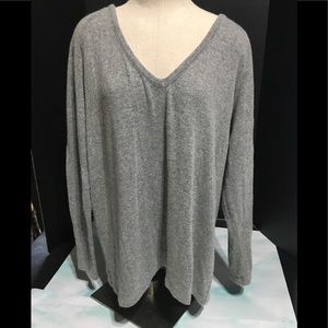 BRANDY MELVILLE GREY PULL OVER SWEATER One Size